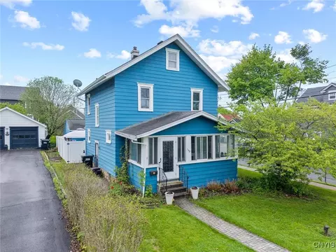 Exterior - 159 Harding St, Syracuse, NY 13208 photo 2 of 4