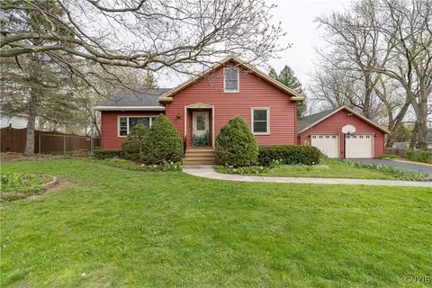 1031 Sherman St, Watertown, NY 13601