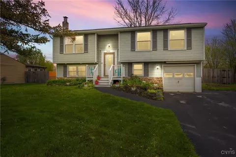 9458 Madison Ave, Brewerton, NY 13029