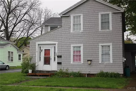 152 S Fulton St #150, Auburn, NY 13021