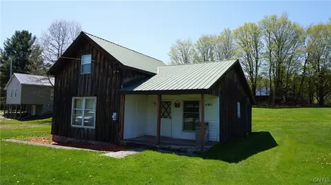 4963 County Route 17, Redfield, NY 13437