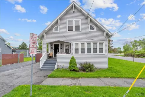 137 N Ave Eastwood Rd, Syracuse, NY 13206