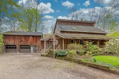 1826 Cardner Rd, New Woodstock, NY 13122
