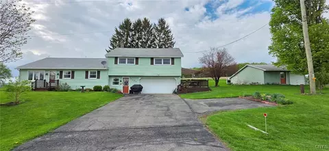 7185 Hatfield Rd, Summerhill, NY 13045