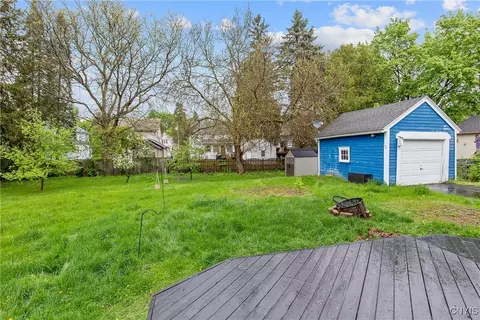Exterior - 135 E Warrington Rd, Syracuse, NY 13205 photo 4 of 4