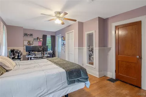 Bedroom - 135 E Warrington Rd, Syracuse, NY 13205 photo 3 of 5