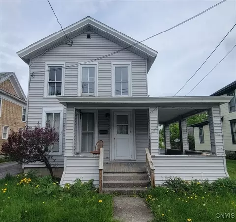 417 Holcomb St, Watertown, NY 13601