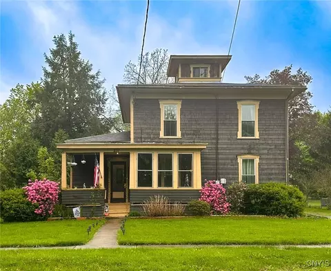 237 James St, Lenox, NY 13032