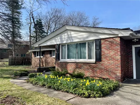 1030 Jamesville Ave, Syracuse, NY 13210