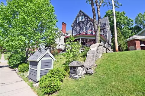 502 E Gansevoort St, Little Falls, NY 13365