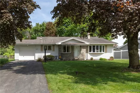 625 Parsons Dr, Geddes, NY 13219