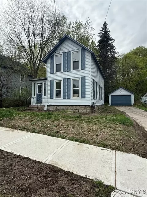 679 Grant St, Watertown, NY 13601