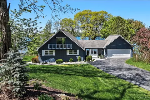 1807 Locust Ln, Spafford, NY 13152