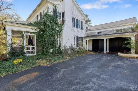 4909 South Ave, Onondaga, NY 13215