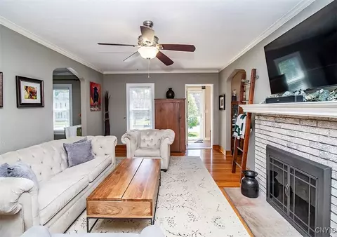 Living - 210 Wellington Rd, Syracuse, NY 13214 photo 5 of 7