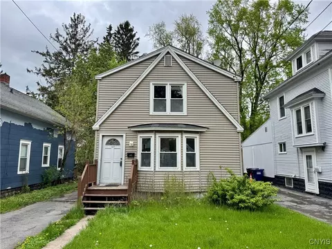 127 Maplewood Ave, Syracuse, NY 13205