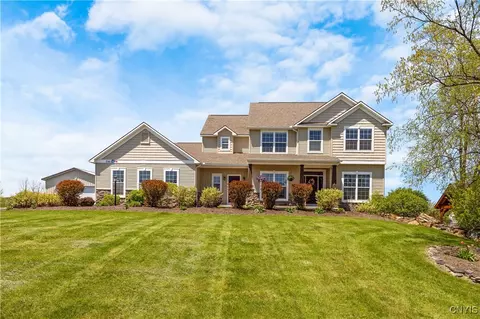 7141 Yellow Birch Cir, Jamesville, NY 13078