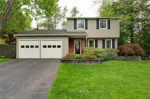 4112 Silverado Dr, Liverpool, NY 13090