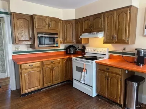 Kitchen - 231 Broad St, Oneida, NY 13421 photo 1 of 2
