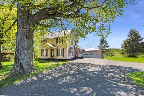 9481 East Rd, Lowville, NY 13367