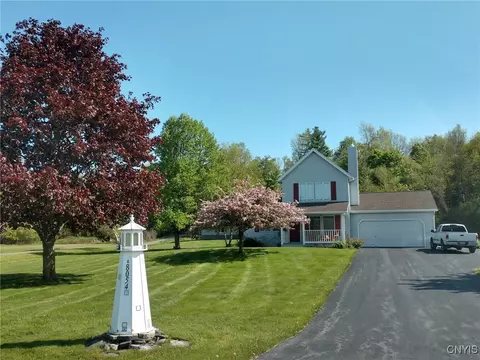8054 Fargo Rd, Henderson, NY 13650