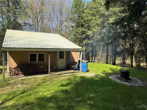 1127 Little Loop Rd, Portville, NY 14770