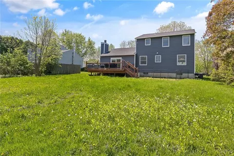 Exterior - 36 Braeside Rd, Lysander, NY 13027 photo 5 of 7