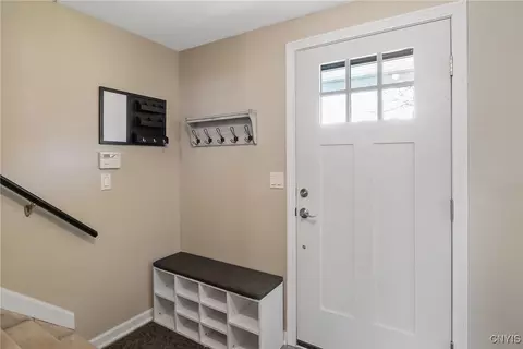 Entry Way - 36 Braeside Rd, Lysander, NY 13027 photo 1 of 2