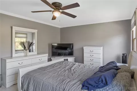 Bedroom - 36 Braeside Rd, Lysander, NY 13027 photo 3 of 8