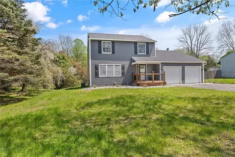 Exterior - 36 Braeside Rd, Lysander, NY 13027 photo 2 of 7