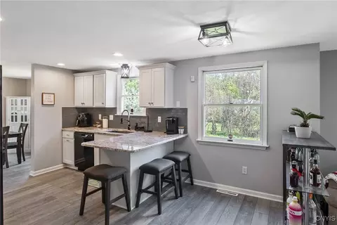Kitchen - 36 Braeside Rd, Lysander, NY 13027 photo 5 of 6