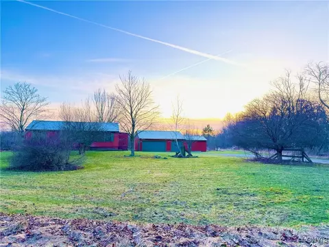 179 Cummings Rd, Pulaski, NY 13142