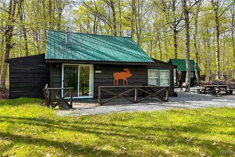 123 Mohawk Dr W, Webb, NY 13420 photo 2