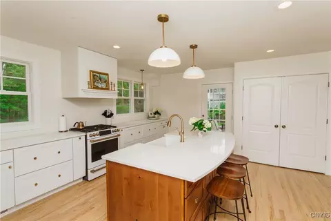 Kitchen - 11 Sunset, Lysander, NY 13027 photo 6 of 6