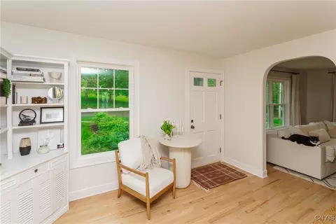 Entry Way - 11 Sunset, Lysander, NY 13027 photo 2 of 3