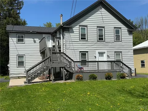 24 W Main St, Morrisville, NY 13408