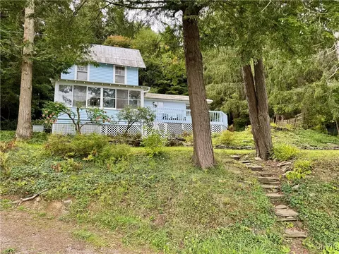 5116 Westcott Rd, Eaton, NY 13334