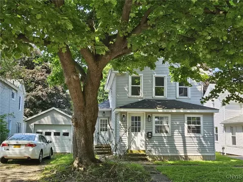 226 E 2nd St, Oswego, NY 13126
