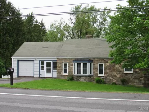 1224 Genesee St, Oneida, NY 13421