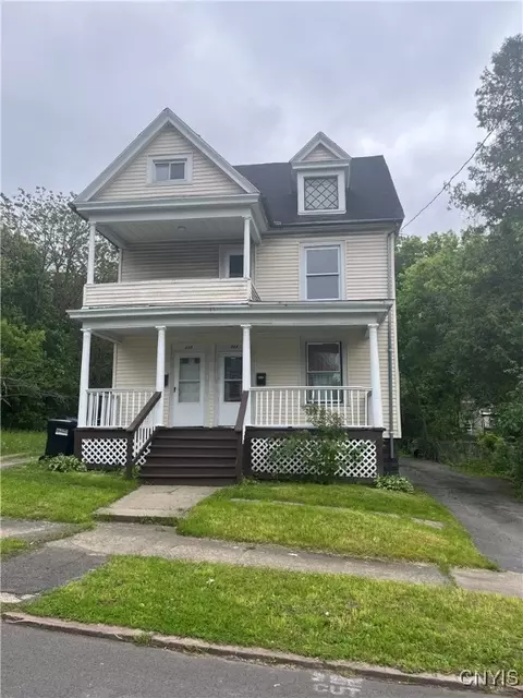 228-230 Elk St, Syracuse, NY 13205