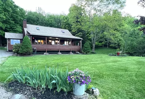 26 Potter Rd, West Monroe, NY 13167