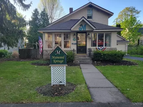 177 E Gouvello St, Cape Vincent, NY 13618