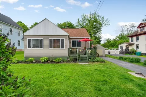 127 12 Oxford Rd, New Hartford, NY 13413