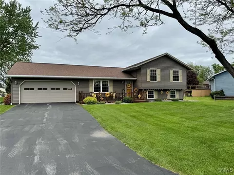 6553 Fairview Ln, Rome, NY 13440
