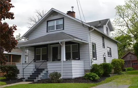 112 Mary St, Auburn, NY 13021
