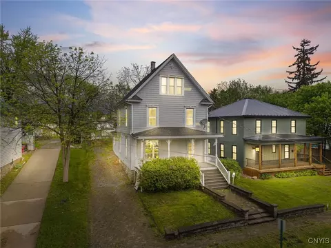 8 Washington St, Alexandria, NY 13607