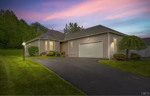 5190 Boca Raton Way, Onondaga, NY 13215