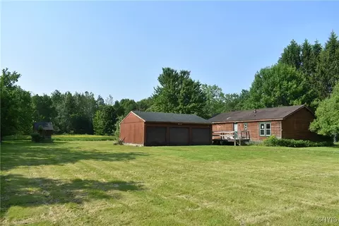3792 Floridaville Rd, Ira, NY 13033