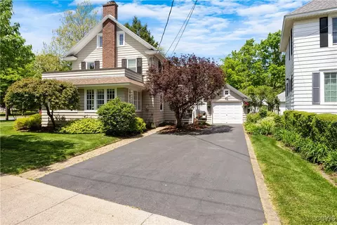 Exterior - 457 Broad St, Oneida, NY 13421 photo 3 of 5