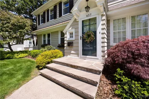 Exterior - 457 Broad St, Oneida, NY 13421 photo 4 of 5